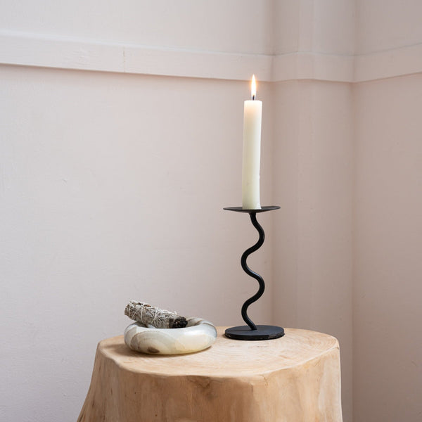 Tabletop Wavy Candleholder