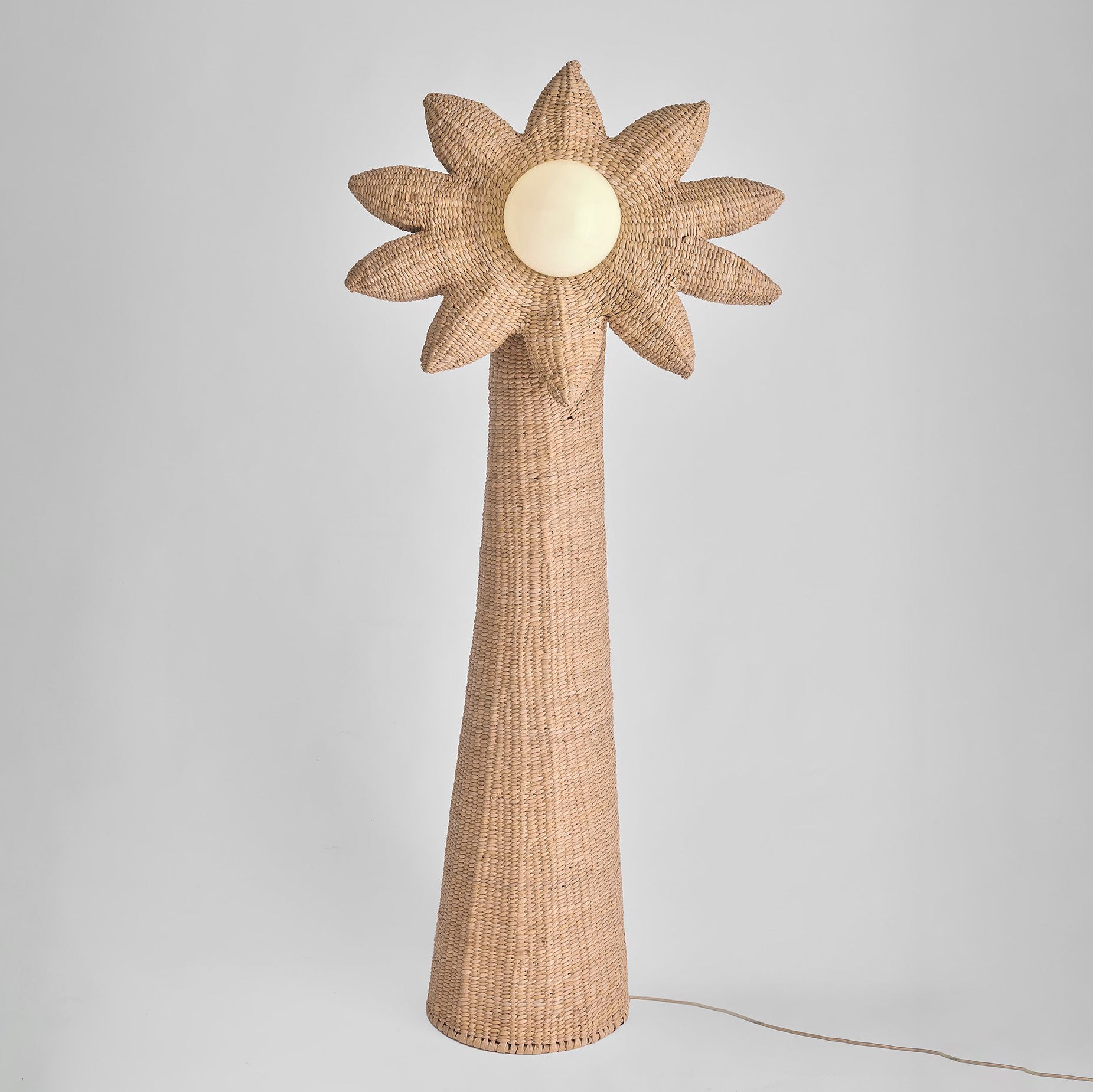 Kuni Floor Lamp